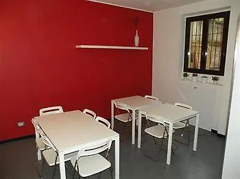 Le Tre Torri Hotel Milano 3*,